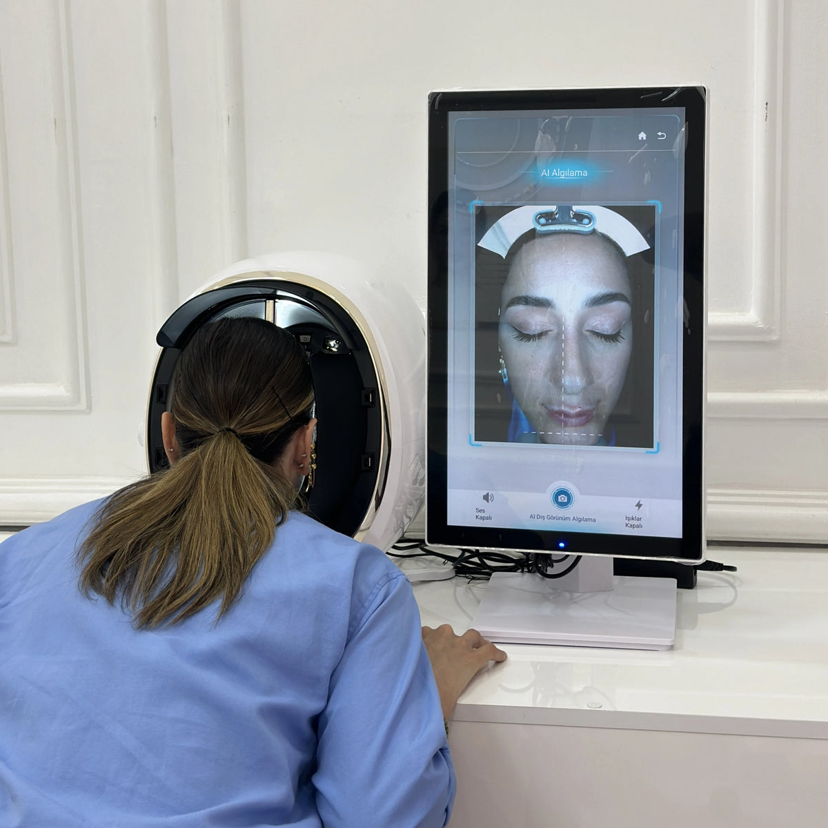 BOMP 3D Skin Scanner Facial Analyzer For Professional Care