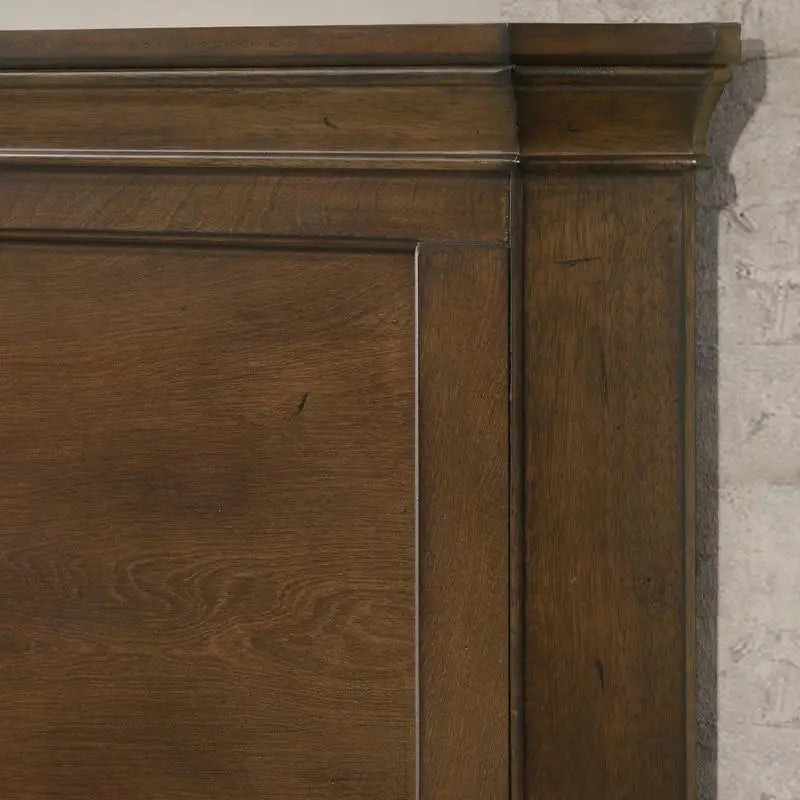 Traditional Wood Bedroom Set With Bed Dresser Nightstands And Chest