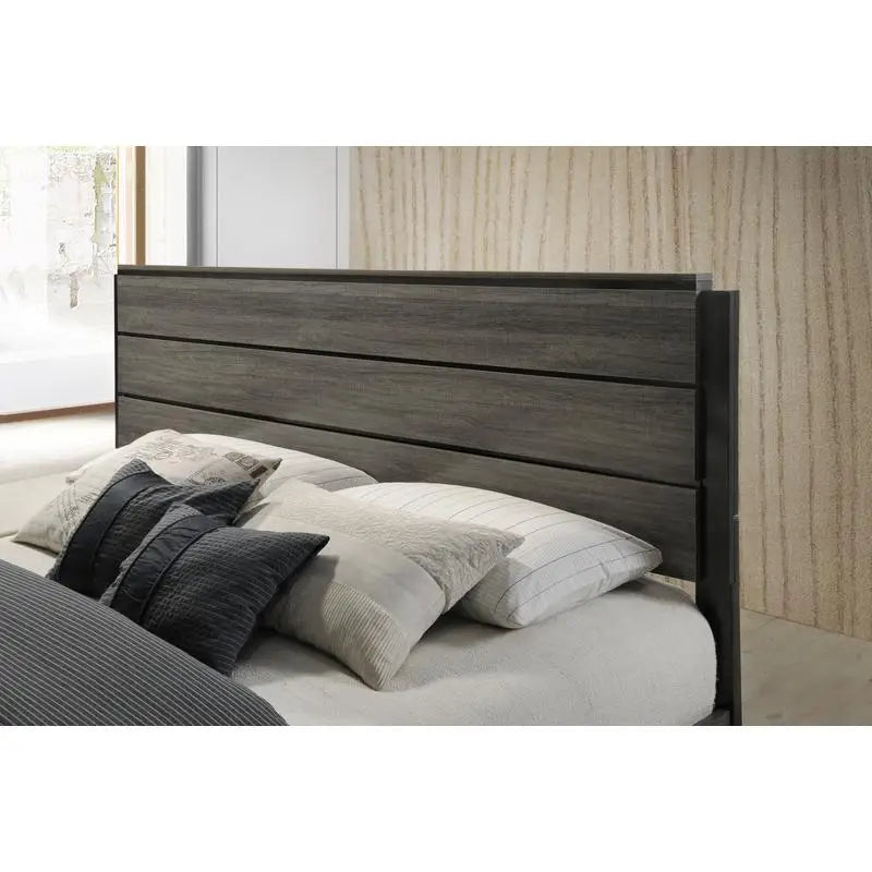 Wood Bedroom Set With Bed Dresser Mirror And Nightstand