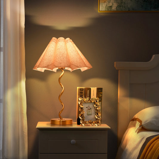 Modern Scalloped Pleated Iron Table Lamp For Bedroom Decor