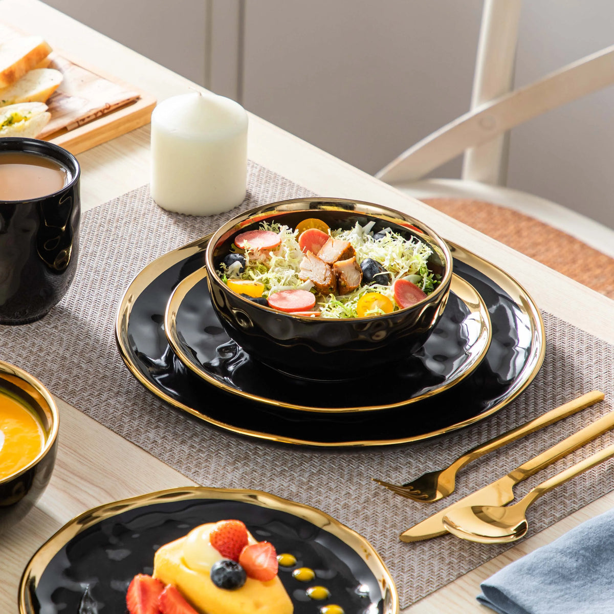 MALACASA Ceramic Dinnerware Set With Gold Trim Tableware Collection