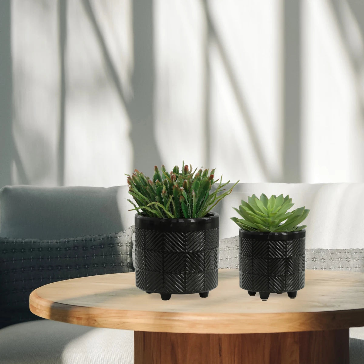 Modern Textured Plastic Planters For Home Garden Patio Decoration