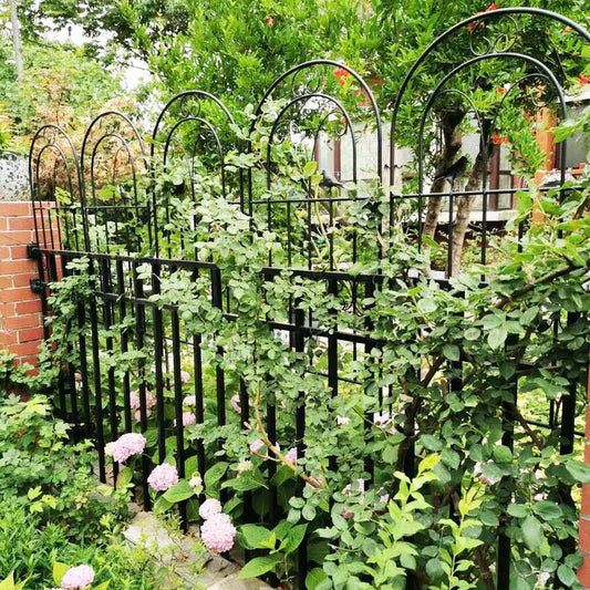 Anti Rust Metal Garden Trellis Fence For Climbing Plant Support